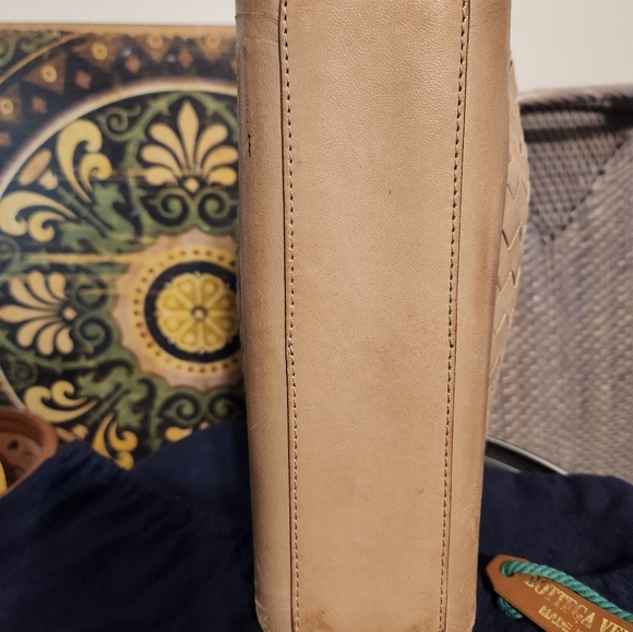 Bottega Vaneta Pouch - Picture 5 of 14